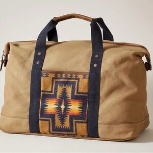 Pendleton Tan and Navy Weekender Tote Bag